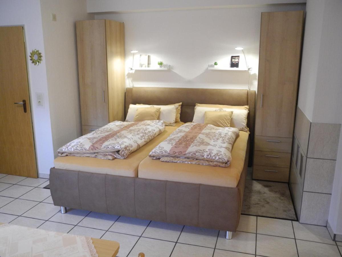Ferienwohnung Heinen Andernach Exterior foto